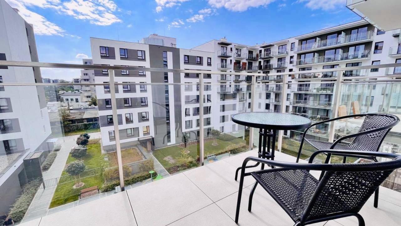 Easy & Comfortable, With Balcony, Very Close To The Center Βαρσοβία Εξωτερικό φωτογραφία
