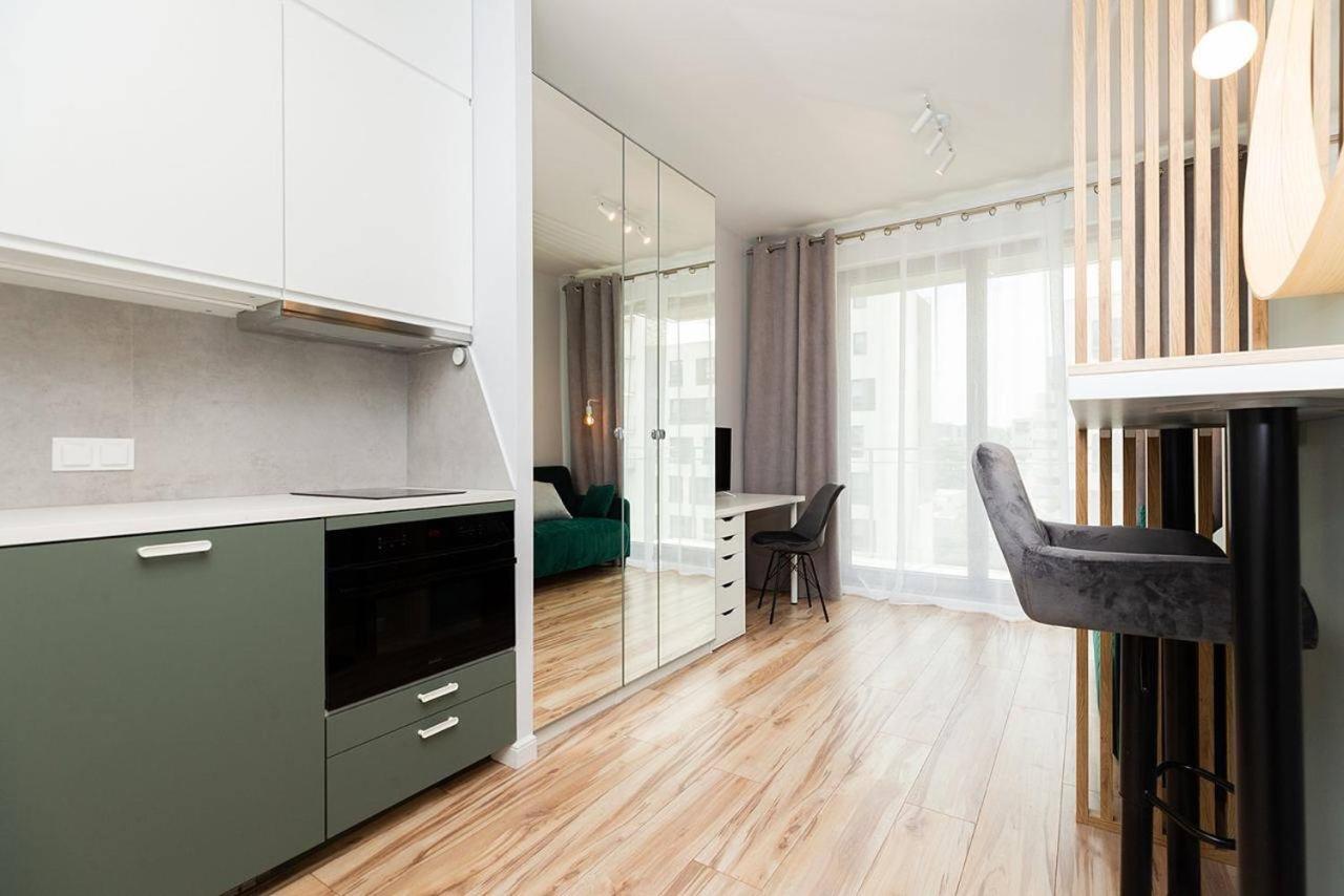 Easy & Comfortable, With Balcony, Very Close To The Center Βαρσοβία Εξωτερικό φωτογραφία